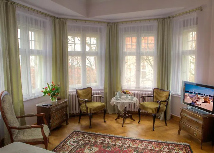 Gæstehus Pensjonat Eden 3*