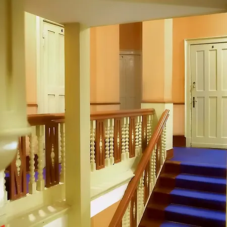 펜쇼나트 에덴 게스트하우스 3*