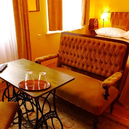 게스트하우스 펜쇼나트 에덴