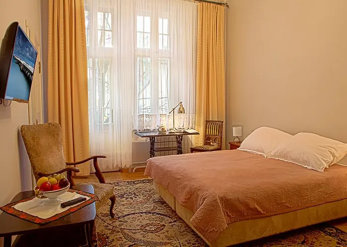 Pensjonat Eden Maison d'hôtes 3*