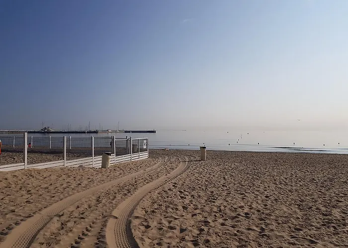 招待所 伊甸园旅馆