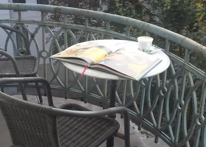 伊甸园旅馆 3* 索波特